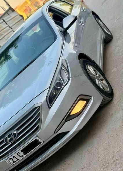 السلام عليكم سوناتا موديل 17 دخول جديد دخول جديد سياره كرتون تبريد حداديه ما بيها اي نقص محرك 2000 غاز غاز غاز 
بيها قصه جنطه ادوات ادوات ادوات ادوات 
السعر 60 ورقه وبيها مجال العنوان بغداد 
رقم الهاتف ***********
