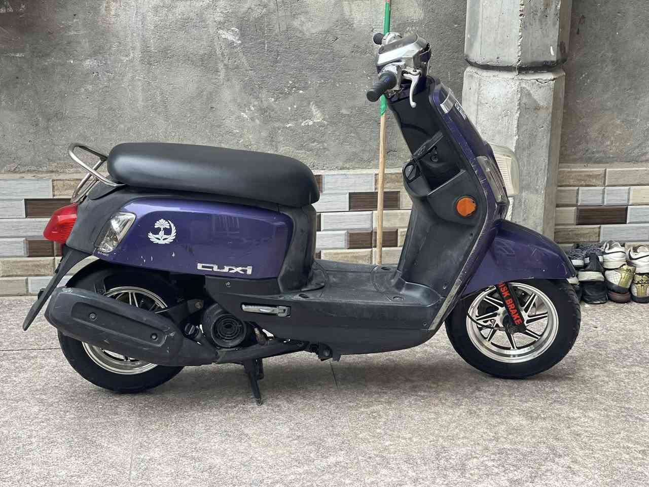 سلام عليكم
دراجة ماكس بوليسي مسطرة (باله)
محرك مكفول كهربائيات كلهه شغالة
كفرات اصلية (مختومات) 
سعرهه مليون وبيهه مجال
رقم الهاتف: ***********
العنوان : البصرة ياسين خريبط
