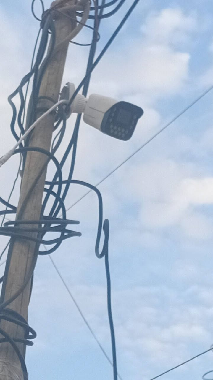 ادل للبيع مستخدمات شهر ثلاث كاميرات سعرها مناسب 50,000 مكان بغداد بحي النصر هذا رقمب***********
