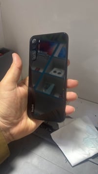 ريدمي نوت ٨ • ١٢٨ • مبدل فقط