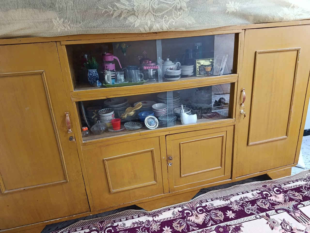 بيع مستعجل رقم الهاتف ***********
