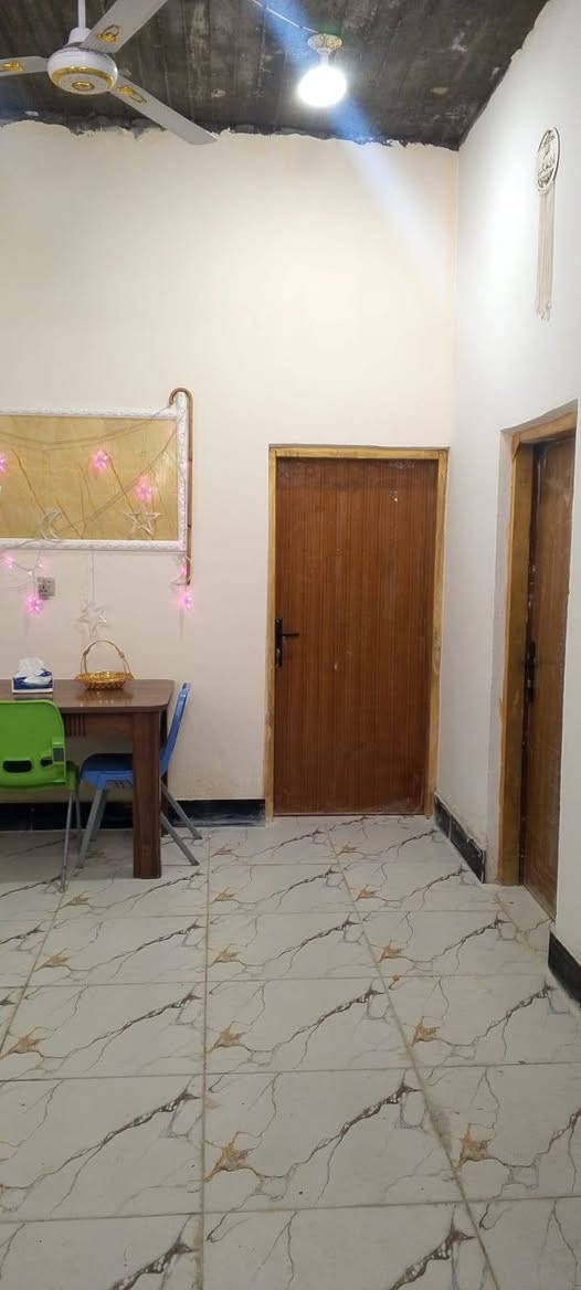 البيع زراعي الزبير حي الأندلس بي غرف ٢ وصاله وحمام داخلي وخارجي ديوان المساحه 130 م رباط كونكريت  البيت جاهز الاستفسار أكثر *********** السعر 45
