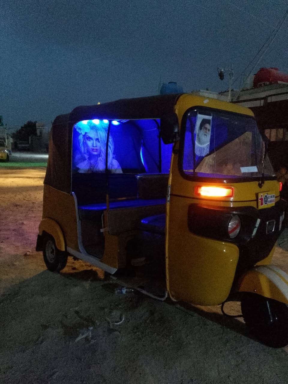 السلام عليكم تيك توك موديل 2019/8 كامله والغي نقص ما بيها فقط معمر بس الدوس مكاني بغداد دوره شارع الصحه
***********
سعرها6400 وبيها مجال قليل
