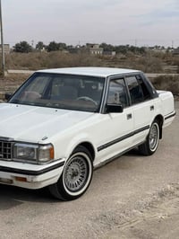 كراون سوبر • ١٩٨٥ • رقم نجف