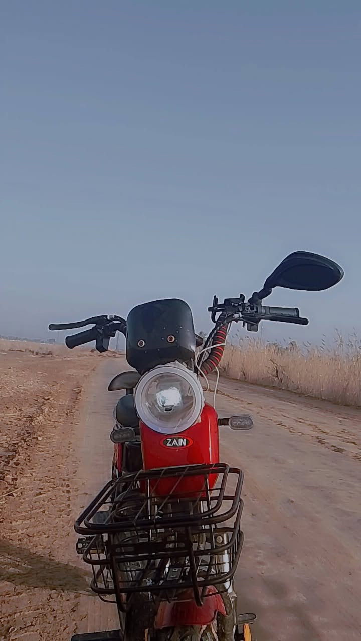 دراجه شحن للبيع 
السعر 550وبيها مجال 
للتواصل ***********
