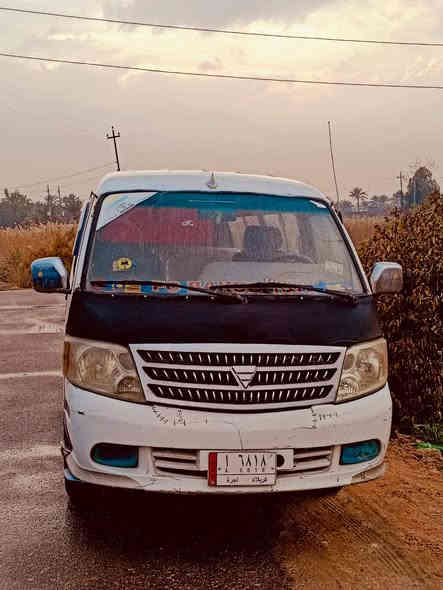 السلام عليكم سياره فاتون للبيع سعر٣١ وبيه مجال السياره كير ومكينه خير من الله دواخل حلوه  سنوي ماصاقط بس مطلوبه هية 204 الف  ومرور 300 الف والشراي بيخير ويدلل ***********
