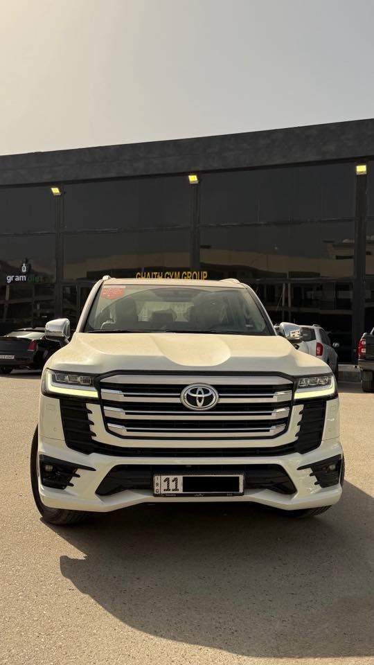 لاندكروز 2024 VX ساز اصلي بضمان  فووول مواصفات مغلفه PPF اصلي ضمان ماشيه 17 سياره جديده ومضمومه بلكارتون رقم بغداد ب اسمي تحويل ثاني يوم مكفوله كفاله عااامه مكاني بغداد الشراي يتصل ***********
