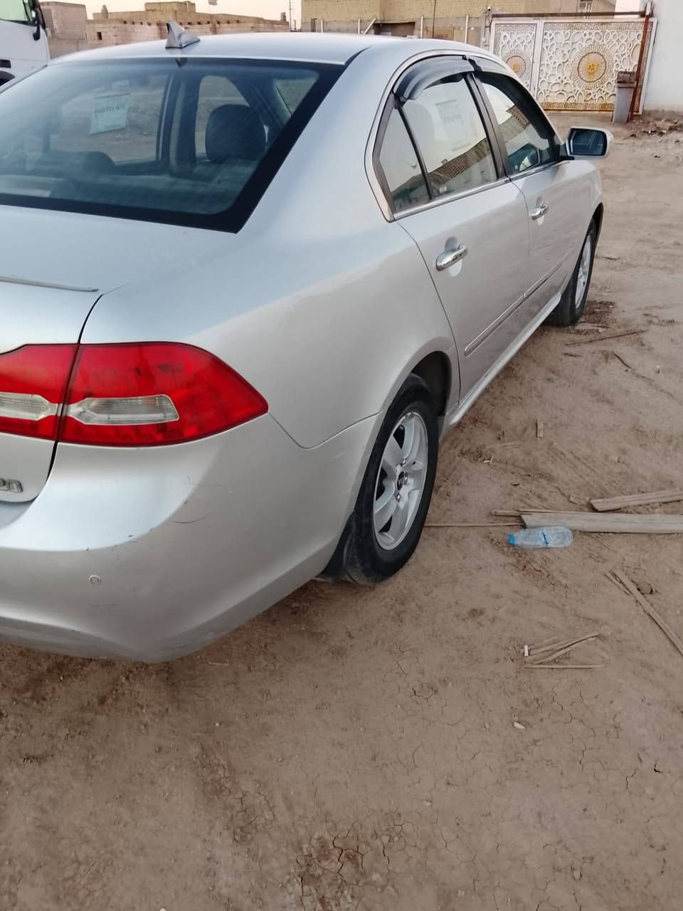 سيارة اوبتما ٢٠٠٩ للبيع تفاصيل مبينة بالصور رقم بصرة انكليزي  السيارة بأسمي تحويل ثاني يوم/ التواصل على الرقم *********** مكان السيارة ذي قار سوق الشيوخ
