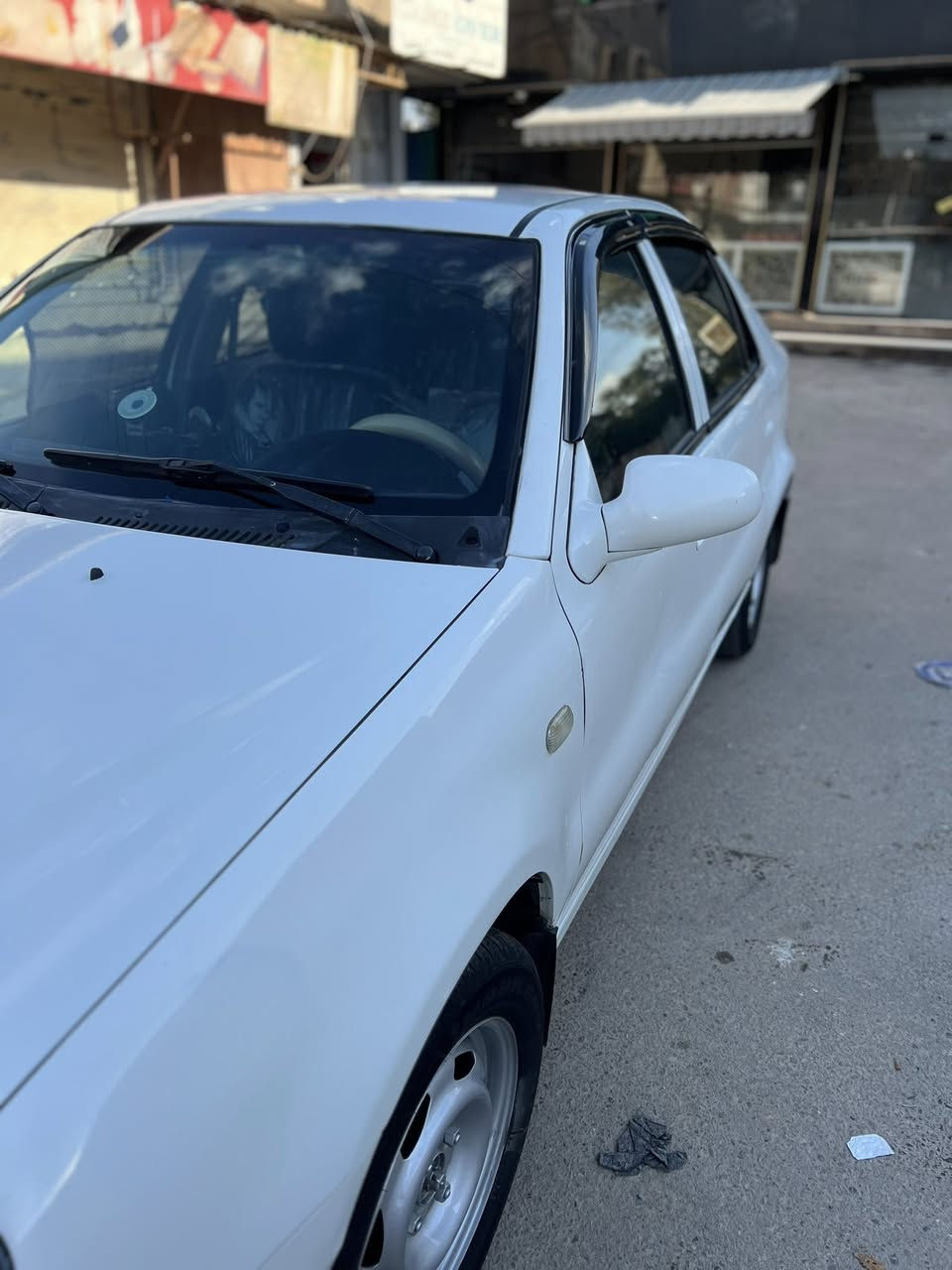 سي كي 2013
كير مكينة تبريد تدفئة شرط 
السنوية 2027
الضرر 3قطع 
السعر 50 
شرط التحويل
***********
