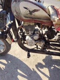 ستوته نضيفه كلش ومحرك موديل 21 سلف واحد ولله الصبح تشتغل للبيع ارديهه ...