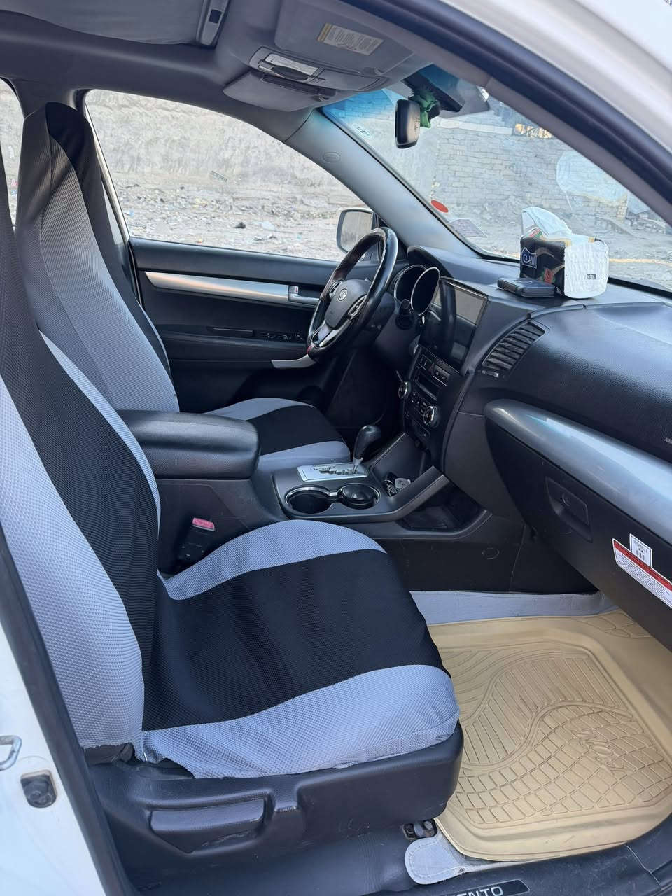 السلام عليكم سورنتو 2011 وارد خليجي رقم وسنويه بسمي واسط مشروع تحويل مباشر  مكينة ٦ سلندر مواصفات بصمة اشاير بالمري فتحه سقف فول مواصفات كامرة دوائره تبريد تدفئه جاهزة حداده كير جديد مكينة مفتوحه تخم تاير جديد حداده جديده بيهه بدنه الأمامية مبدله بدون دواخل وبيهه ضربه خلفيه خفيفه وصور سونار بالمنشور مكاني بصره قضاء المدينة السعر ١٤٢ وبيهه رقمي الاستفسار ***********
