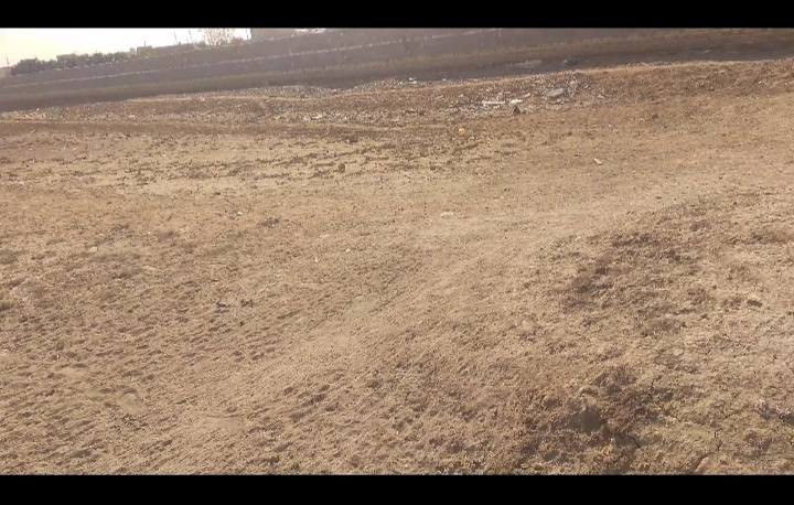 قطعة زراعي زراعي للبيع 
( قرب /شارع30/تبعد عنه20متر) 
مساحته 500 متر قطعة مرتبه *********** /***********
