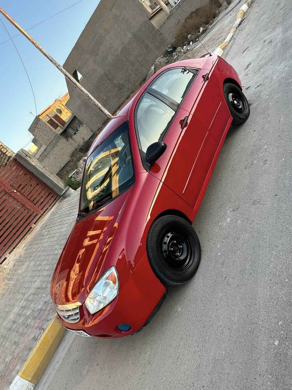 سيراتو 2006 صبغ حزام جماليه
وصوره قبل صبغ عدي 
غرفتها ع شركه مملعوب بيها 
محرك وكير كفاله 
صدر خلفي امامي حديد 
تخم تاير جديد
منضومه تبريد جديده 
سياره رقم كربلاء دولي باسمي 
سنويه 2030وهزه جديده 
سياره مابيه نقص شعره مكان سياره واسط صويره 
سعر 70وبيها مجال حق جيه فقط ***********
