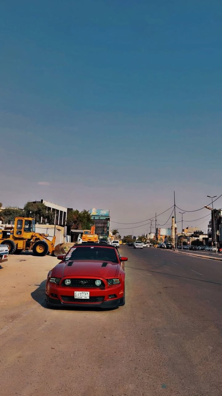 السلام عليكم شباب
Mustang gt premium 2013🐎❤️‍🔥
السياره فول مواصفات 
كشف شامو 

بريميوم 7 الوان / جلد شاشة معلومات بل دشبول انارة كيجات و انارة كلاصات وانارة تحت الرجل سستم صوت شيكر بلوتوث اتصال وتشغيل مو بس اتصال مثل العادية كشنات كهرباء
شاشه اندرويد 
تضليل امريكي 100‎%‎
گير اوتر 
لحيه RTR
دفيوزر وجنح شيلبي350
وياله فوزن نجمه قياس 20تو سايز 
السياره مفرغه وعليها داون بايب ستل ستيل 
عليها دبات ht power بوابات رموت تفتح وتسد حسب رغبتك نغمتها كلش حلوه ومابي دويه 
حلوك corsa

عليها برمجه سيفتي كت اوف وطلقات برمجتها استعمال يومي 
صدر جديد تايرات جدد السياره كلها جديد مابيها اي نقوصات ومسويلها ادامه كامله 
ماشيه 68mi
حادثها صندوك وشويه بارد بل جاملخ الخلفي بامريكا وبلعراق صار بيها جاملغ امامي جهة السايق وايرباك الدركه طاك 
 
صور حادثها موجوده

مكاني بغداد اليرموك 
***********

السعر :137وبيها مجال
