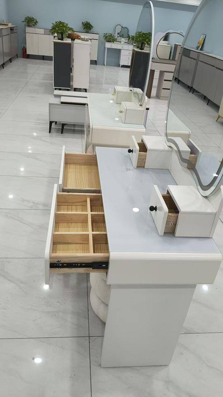 تم وصول ميز تواليت مع طابوريه  
#السعر_٢٧٠_الف_فقط_مع_الشد__مجاني_______________لجميع___المحافظات_🎁
💎 ضمان حقيقي مع صيانة لمدة سنة كاملة
💎 وكالات حصرية للأثاث التركي
📌 صناعة تركية 100%
🚚 توصيل سريع لكل المحافظات
📞 للطلب والاستفسار:
*********** – *********** – ***********
