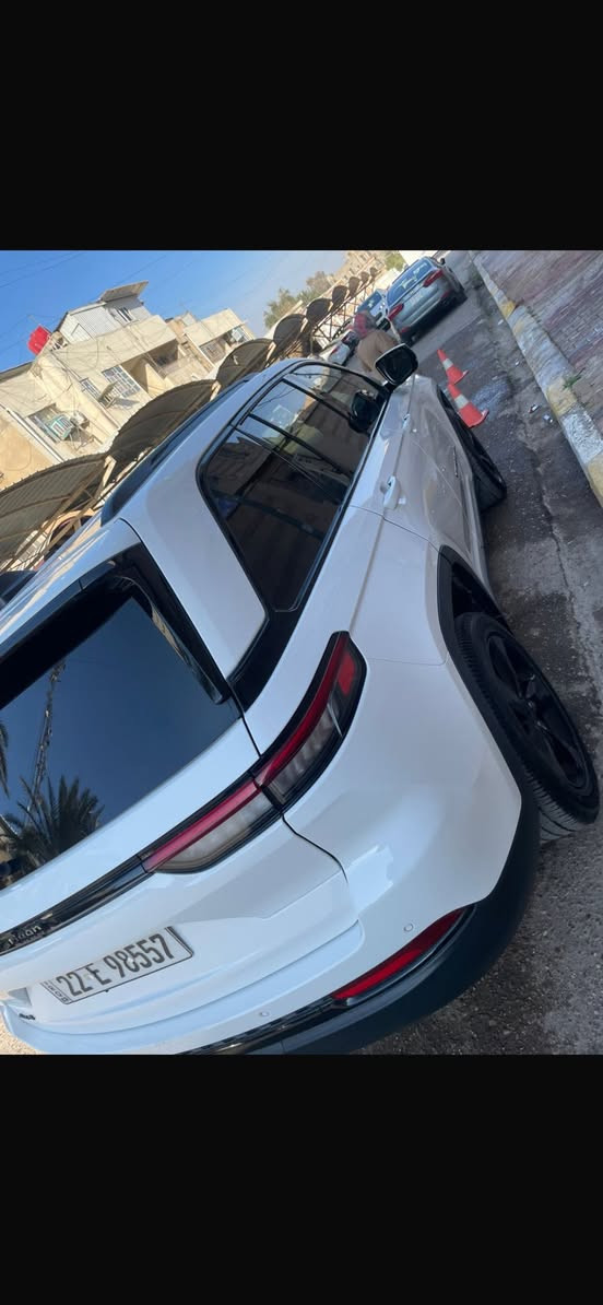 السلام عليكم جيب كراند شيروكي اللتيتيود بلاك توب موديل ٢٠٢٣ امريكي فول مواصفات حادثهه بلصدر جاملغ وشويه بنيد ضمان بلصدر خمس سنوات تايرات باتريات منظومه بانزين كله جديد ماشيه ٥٤٠٠٠ كيلو السعر ٣٢٥٠٠ اوبيهه مجال بسيط
بيها تضليل بالسنوية 80‎%‎ قبل شهر تم تجديدة 
مكان السيارة المنصور 
رقم التلفون ‭0777 588 1496‬
