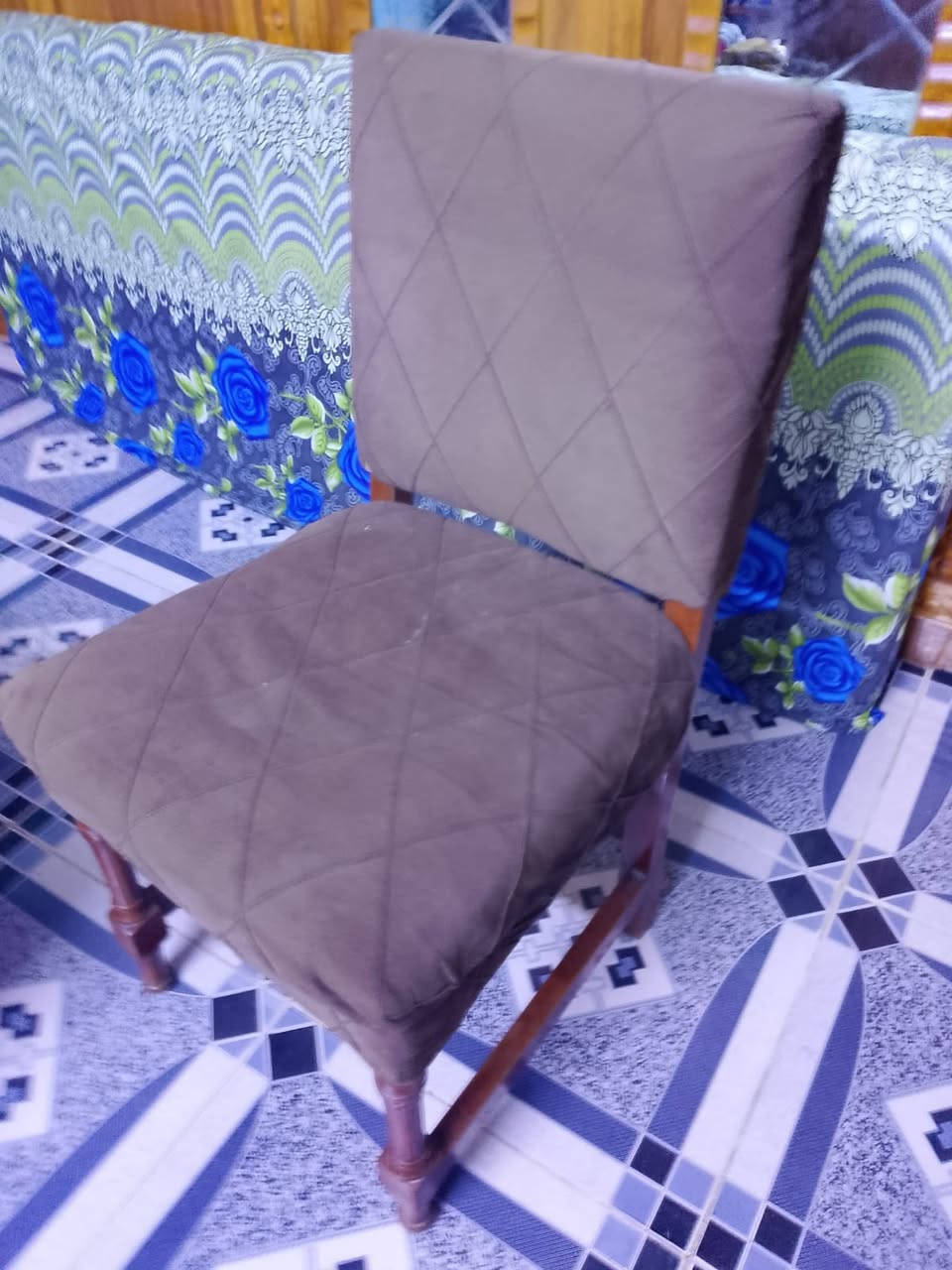 بسبب الوعود الكاذبة نشرت مرة ثانية
غراض بيت للبيع
رقم الهاتف ***********
