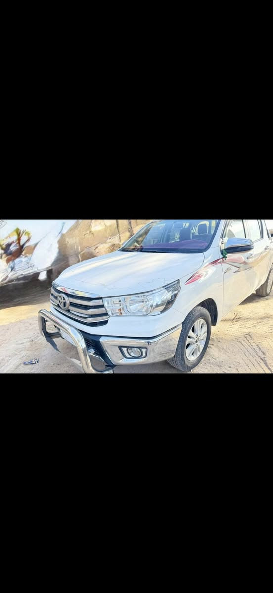 سلام عليكم للبيع هايلوكس ٢٠٢٣ مكفوله كفاله عامه *********** او*********** مكلف بلنشر غير متواجد على النت يعني اتصال فقط وشكرا
