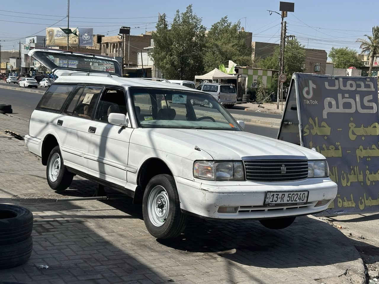 السلام عليكم ارنب ستيشن للبيع موديل 1992 محرك فيفتي 2.5 السيارة باسمنة المكان بغداد جسر ديالى القديم استفسار الاتصال علىً هذا  الرقم ***********
