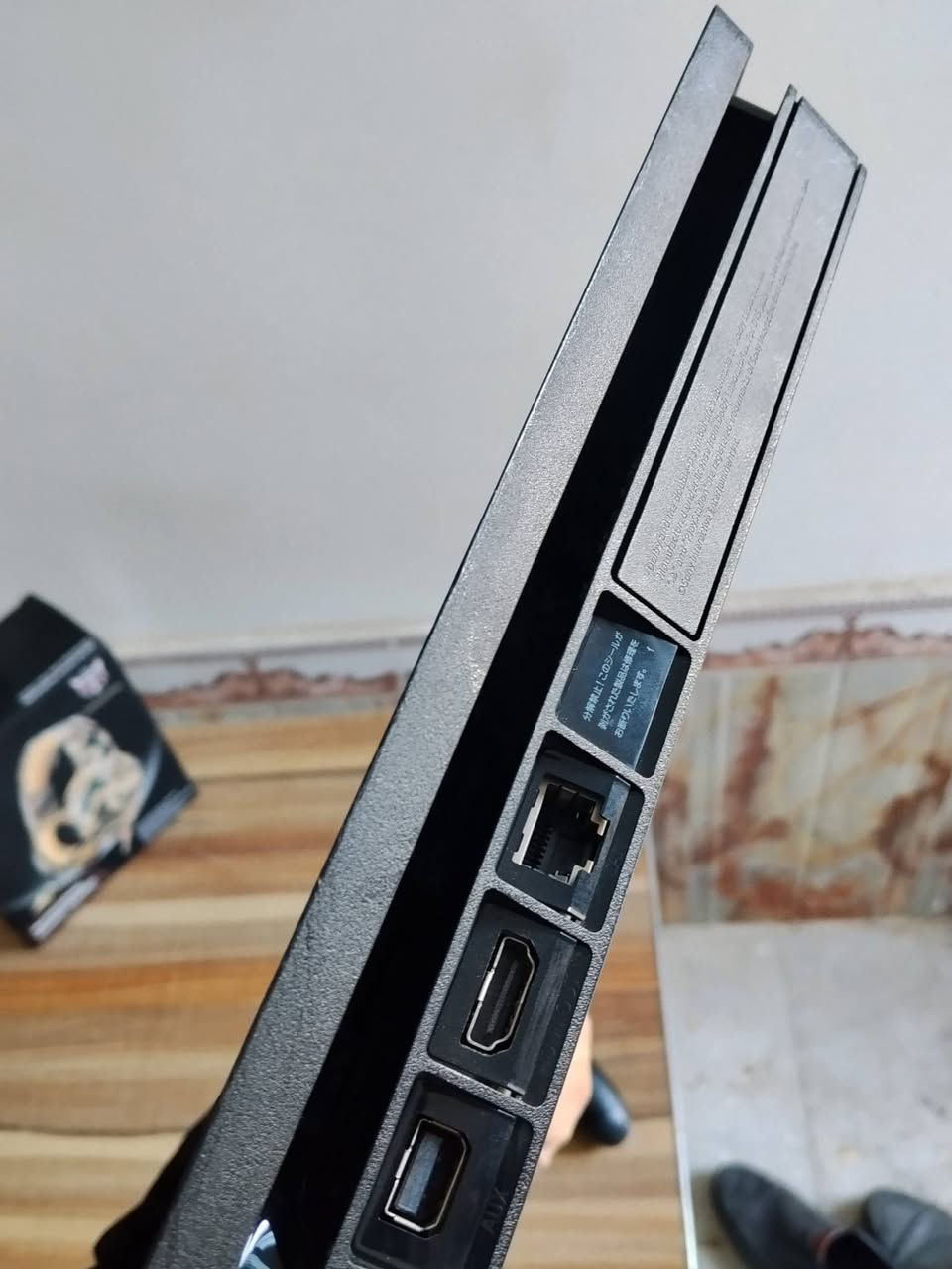 السلام عليكم
جهاز  يابانيps4 slim اونلاين تخزين 500 غيغا مع سماعه

بلي فور سلم  نضيف لا مصلح ولا مفتوح يشتغل مثل الورد ملحقات كامله مكاني ناصريه الاسكان الصناعي 

 السعر250الف و بي مجال للشراي للأستفسار الاتصال على ***********
