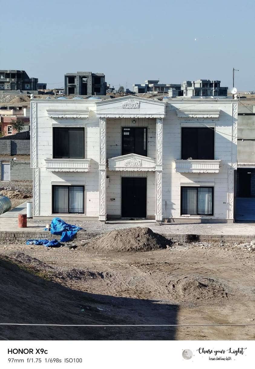 يوجد كادر حجر حلان واجهات وكوبنات جلي ودرز سعار مناسبه وشرط ميكانيكي  بدارت مقداد ***********
