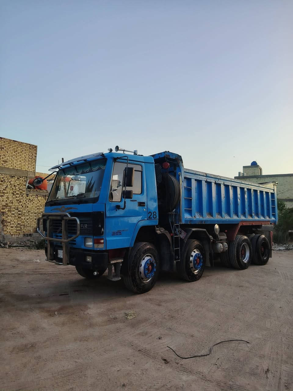 سلام عليكم سياره للبيع فالفو مديل ٩٩كير٣ ٣x سياره جاهزه الشغل جديده استفسار ***********
