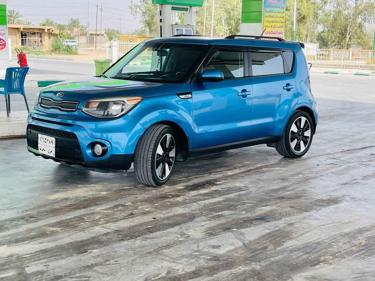 سلام عليكم 
كيا صول موديل 2018 
مكينة 2000
وارد امريكي حادثها بنيد وجاملغ 
السعر 125 وبيها مجال بصيط 
***********
