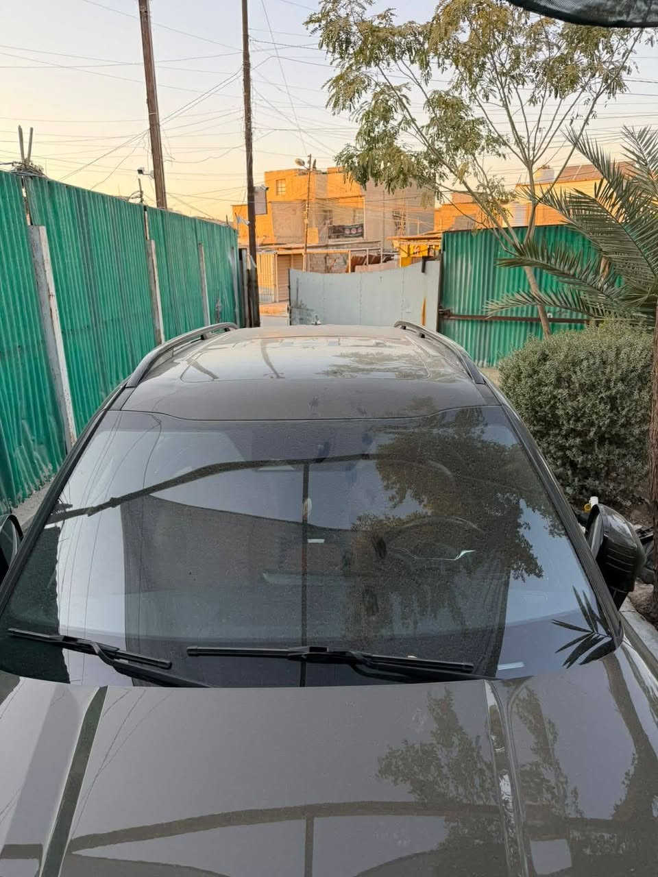 السلام عليكم 
كيا تيلورايد موديل2024
فئة اكس اكس برستيج فول  الفول
4كاميرات
داخل قرميطي
شاشة كبيرة 
سايد بريك كهرباء
كشن كهرباء
كشنات تدفئة
كشن منفصل
داخل لدات 
ويل كب 
صندوق كهرباء
لدات أمامية خلفية
بانوراما
سيارة فول فول 
سعر250$ بيها مجال للشراي 
مكان سيارة بغداد الامين 
الهاتف*********** بغداد, العراق
