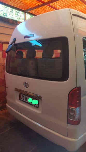 سلام عليكم شباب هايسة للبيع ٢٠٠٩ محدث ٢٠١٣ السياره خير من الله مكينه كير اكسل كفاله دوشمه عام تبريد شغال تخم تاير جديد السياره مصبوغه جماليه مكفوله من الضربه رقم انكليزي بسمي تحويل مباشر سنويه لل٣٠ السياره مامشتغله عبريه امانه الله بس خط موضفين السعر ١٦٥ وبيها مجال بسيط المكان الدوره اني مكلف بلنشر هاذه رقم راعيها
*********** بي واتساب
