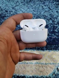 ايربود برو  ابل للبيع او مراوس ب  فري كليب هواوي العنوان بغداد مدينة ا...