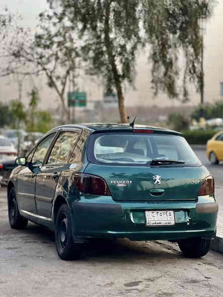 سلام وعليكم سياره بيجو 307 موديل 2005 رقم الاماني نينوى  سنويه 27 شرط التحويل محرك كير بشرط كهربائيه تبريد وتتدفئه شغال طخم تاير طخم السياره كلش حلو بيها  طخه شبر بدون نقطه داخل  بجاملغ الخلف السايق وبوند صبغ هم بدون دواخل وهاي السياره كدام ال سعر 53 وتجي اتشوفها وتدلل مكان السياره موصل ***********
