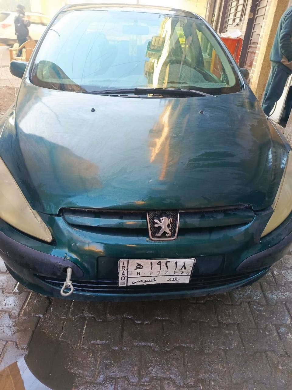 للبيع سياره بيجو فرنسي 307 موديل 2005
لون زيتوني ورقم بغداد 
العطل بيها فقط العقل
السعر 60
التواصل على الرقم
***********
