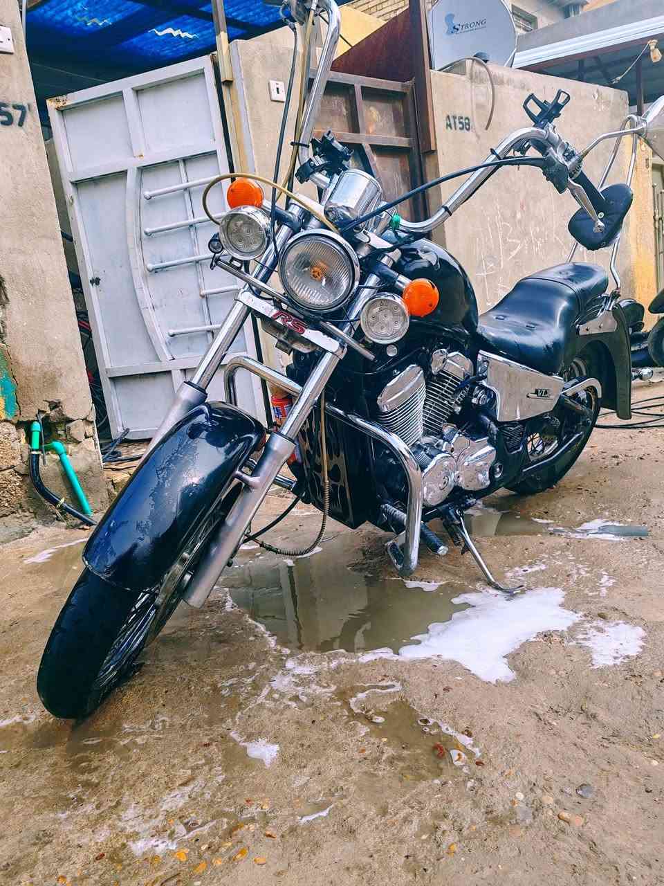 هوندا ستيد 400cc اوراق
كفاله عامه مكينه هاون 
السعر مليون و550 الف 
شلعه ومعدل مال مطارح
بلوجكترات اماميه زنون 
صالنصات رياضي صوت طرب
وياها زوج جنط وخوذة 
جاهزة لتخابرني تسال جاهزة
 تنكر سلف وترايك علئ لسانك 
مكاني بغداد البياع الشهداء 
***********
