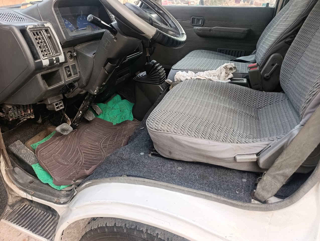 للبيع دبل قماره ٩٥ حاويه قماره وبدي رقم قادسيه سنويه ساقطه العنوان بابل الشوملي ***********
***********
