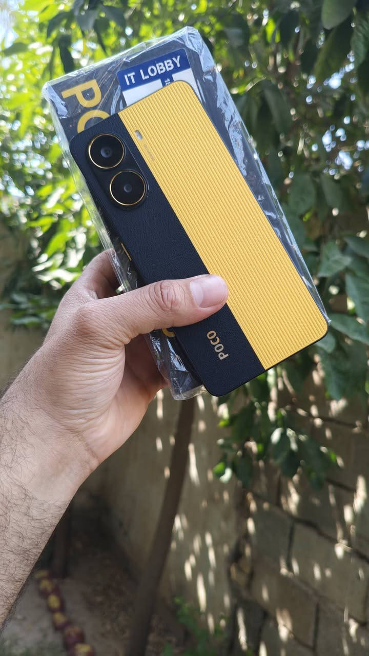 بوكو x7 برو 
جهاز غني عن التعريف🔥
يشغل كل الالعاب ع 120 فريم مثل ببجي وغيرها 👏🔥
بطارية 98 🔋
لون مميز نظافة 💯
 ذاكرة 256 
رام 12/12
كامل ملحقات شاحنة مع علبة
السعر 370 
وبيه مجال قليل


**إذا كنت صاحب هذا الإعلان وتريد حذفه لأي سبب، رجاءا أرسل رسالة إلى الدعم الفني**