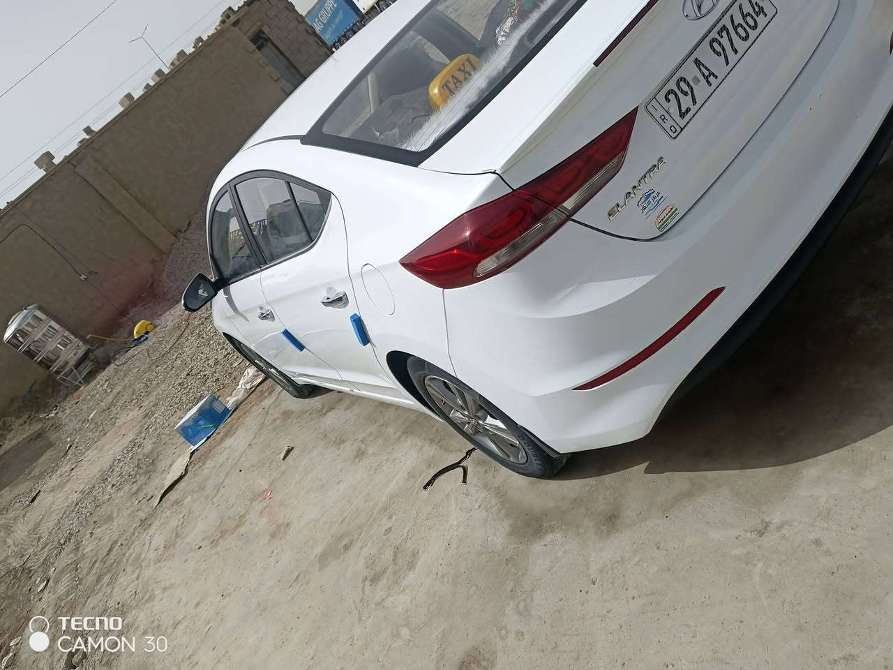 النتره مديل ١٧ خليجي كفاله ماه عده البنيد ظرر بسيط عداد ١٢٧ كيلو متر مكان واسط السعر ١٤٥ شراي ينتصل ***********
