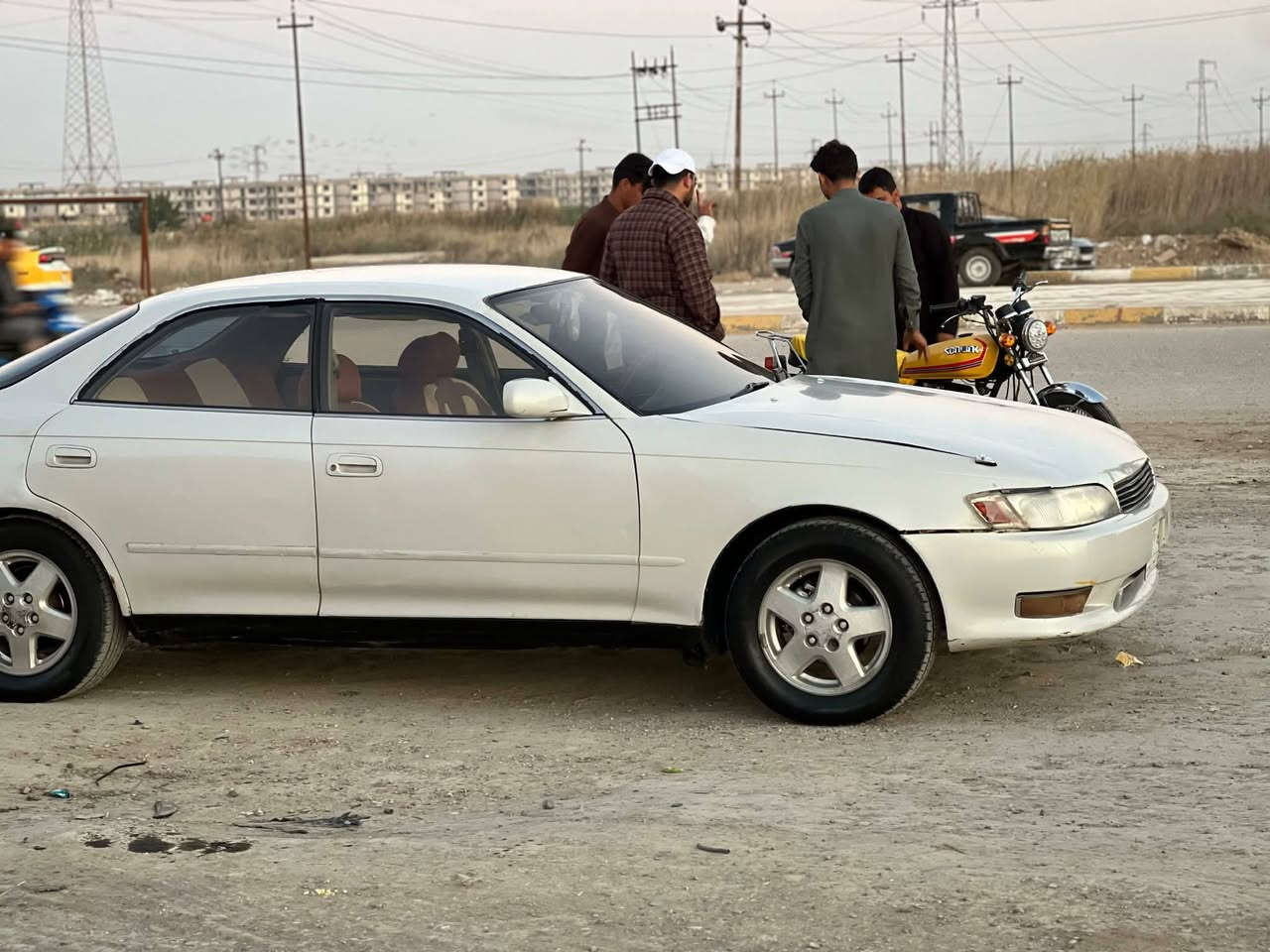 السلام عليكم 
مارك نفخ رقم بغداد تحويل مباشر 
السياره مكفوله كص ونقل جثه وعيب الشرعي 
مكينه وكير ونجي مكفولات جدد شرط 
تخم تاير جديد كهربائية كله شغاله 
حدادا حلوه 
السياره مالت جناي وجاهزه 
السعر ٥٨  وبيه مجال بسيط جدا للشراي 
مكاني ناصريه قلعه سكر 
***********
***********
