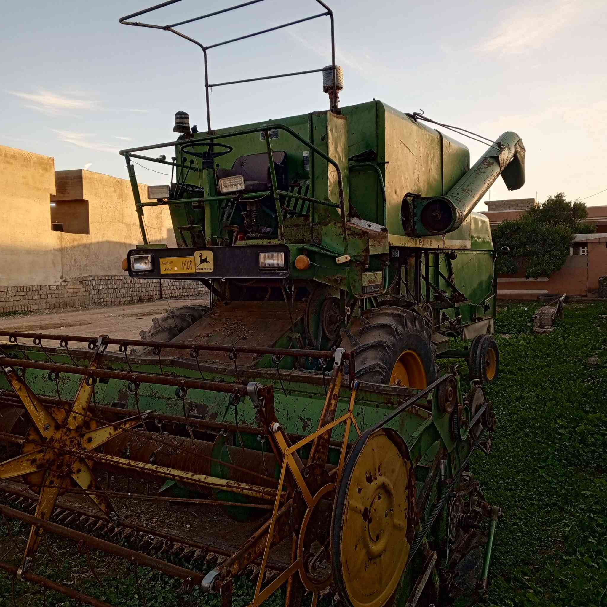 حاصودة للبيع جوندير محرك شرط 
موديل 1981 رقم نينوى 
جاهزة بدون اي نقص 
شرط تحويل 
المكان سهل نينوى ناحية برطلة 
رقم الهاتف ***********
***********
