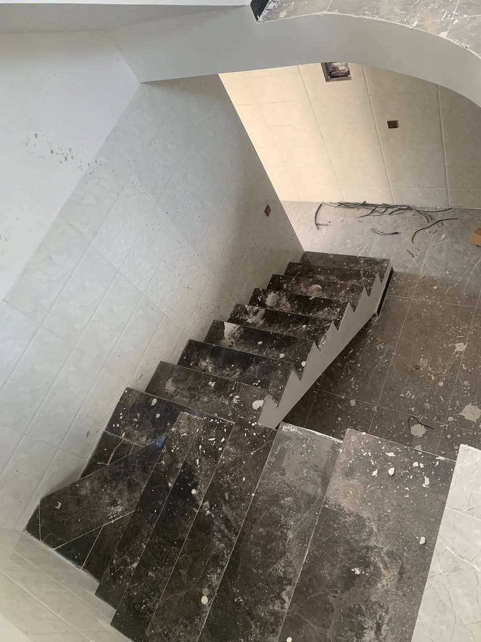 البيع البيت مساحه 100 وجه5
حي الاعلام الشباب  
خلف سوق اميمه مباشر
قيد لانشاء اقل من شهر يكمل
 بناء درجه اولى  
ابواب خاصه جام عازل
طابقين 
طابق اول 
صاله ومطبخ وخدمات وغرفت نوم
طابق الثاني 
غرفتين نوم وخدمات 
اتصال ع ارقام 
***********
‏‪***********‬‏
@إشارة
