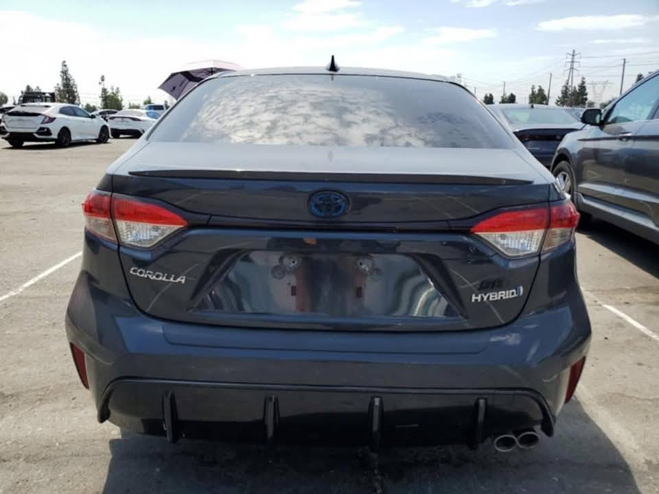 السلام عليكم
2023 Toyota Corolla SE فول هايبرد 

كورلا 2023 SE لون سمنتي مميز وارد امريكي  بدون ايرباك سياره فول مواصفات
حادث جاملغ وشويه من الباب موضح بصور 
عداد:  ٦٤ الف ميل 

السعر:165 
💲💲 رقم بغداد وبيها مجال بسيط 

مكينه ١٨٠٠ المرغوب
المواصفات: 
فتحه
بصمه
داخل لونين
  ويلكب 15  
4 جام اوتو
سبايدر صندوق
اشاير بالمري
لدات نهارية امامية
لدات لايت
لايتات زينون
سايد بريك دكمة + اوتو هولد بريك ذاتي عند التوقف
رادار امامي بريك ذاتي + قيادة تحديد مسار
رادارات جانبية نقط عمياء
رادارت خلفية تنبيه عبور 
شاشة كبيرة
كاميرا خلفية دوارة 
اندرويد اوتو + كار بلي نفيكيشن واير لس
تحكمات ستيرن
مثبت سرعة
دوسات رياضية 

بغداد_ الغزالية 
☎️***********☎️
