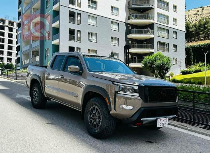 Nissan Fronter 2023
نیسان فرۆنتەر ٢٠٢٣
ژمارەی شانسی 1N6ED1EK0PN639550
٣٣ هەزار کیلۆ مەتر رۆشتوە
فول مواسەفات
یەک پەلە بۆیاخی بۆنیتی هەیە بی ناوگرتن
رادار پیشو دوا
سوکان هیتەر
٢ کوشن هیتەر
کامیرای ٣٦٠
سلاید
بەسمە
شەخال
دەبل ئەکسل
کار پلەت
٦ بستۆن ٣.٨
٣١٠ هۆرس پاوەر
ئۆتۆ هۆلد
جەندین مواسەفەتی تر
سەنەوی تازە تا ٢٠٣٠
تیبینی\ کتابی جام رەشی بۆ کراوە
نرخ / ٣٠٥ گەلاو کەمیک معامەلە
ژمارە مۆبایل /*********** السليمانية, العراق
