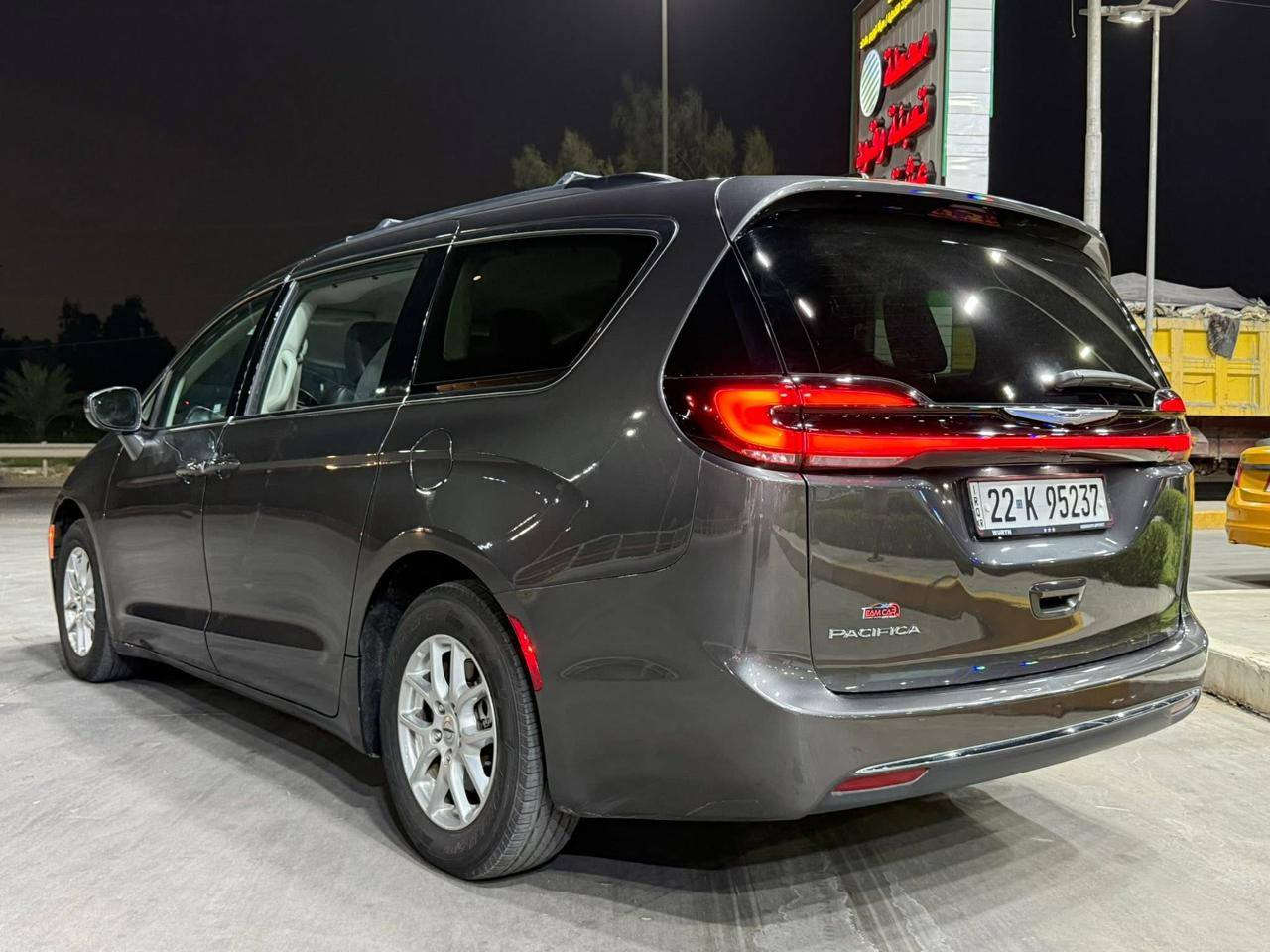 السلام عليكم باسيفيكا موديل ٢٠٢٢ رقم أربيل بسمي سياره جاهزه ورقم خصوصي و السياره متواجده بغداد وما مشتغل خط تواصل عله الرقم لان مامتواجد اهنا دائما السعر ١٨٥٠٠ دولار وبيه مجال البيع مستعجل بسسب ظرف خاص الشراي انطيه رقم الشاصي ويشوف حادثه ويفحص سونار وبيكم خير وتدللون


**إذا كنت صاحب هذا الإعلان وتريد حذفه لأي سبب، رجاءا أرسل رسالة إلى الدعم الفني**