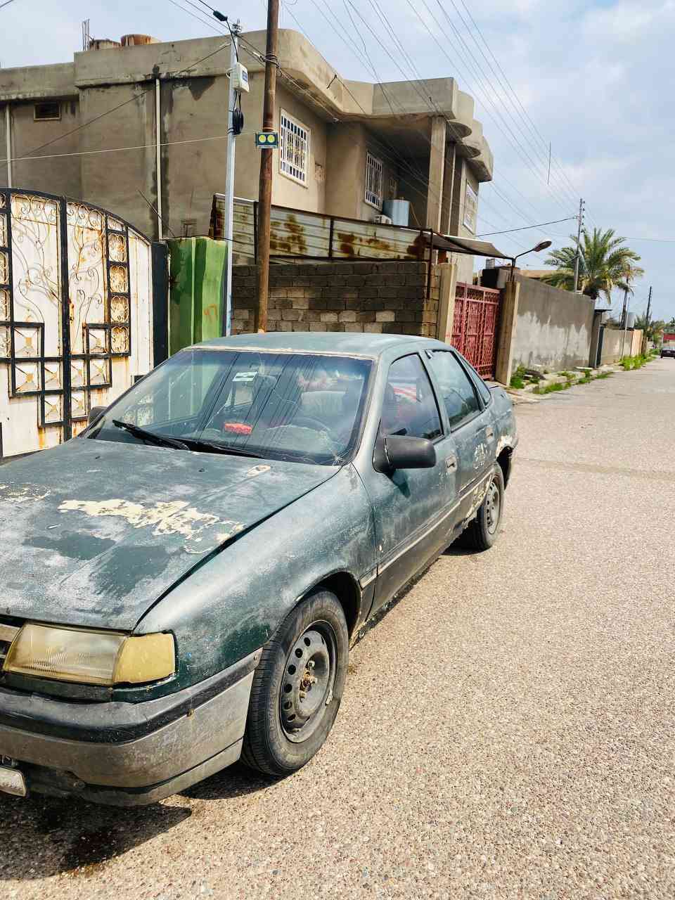 فكترا حجم 18 مديل 1991 كير ومحرك شرط 
رقم فحص نينوى العنوان كيارة معرض الشرق الاوسط السعر 13

***********
