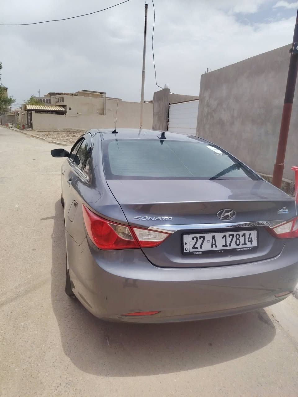 سلام عليكم سوناته للبيع
سياره جاهزه حداده تخم تاير تبريد اي نقص مابيها 
وراد امريكي سنويه لل29جديده شاشه وكامره السياره جاهزه السعر 90بيها مجال للستفسار ***********
