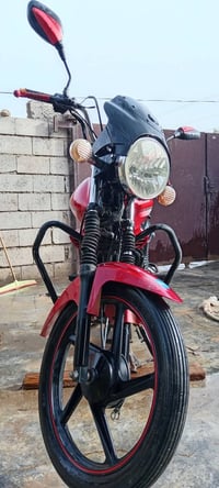 موطور للبيع 07824966420