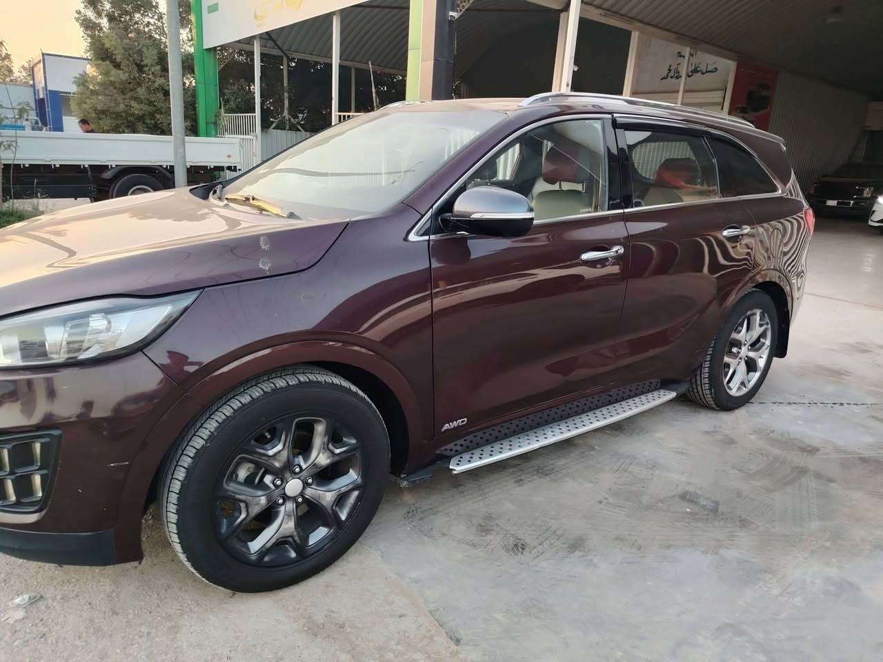 السلام عليكم
كيا سورنتو موديل 2018 SX رقم بغداد باسمي

محرك 4 سلندر 1600 تيربو
ماشيه 134كم 

 سياره فول واحد ع واحد
 
وارد أمريكي حادثه قطعه وحده ع بارد معدله

سعرها 170$  وبيها مجال..

مكان السياره واسط

رقم الهاتف ***********
