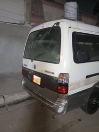 بولارسن طويله ٢٠١٠ رقم ديالى انكليزي مكفوله من الصبغ حرة مصفرة هيئه وظ...