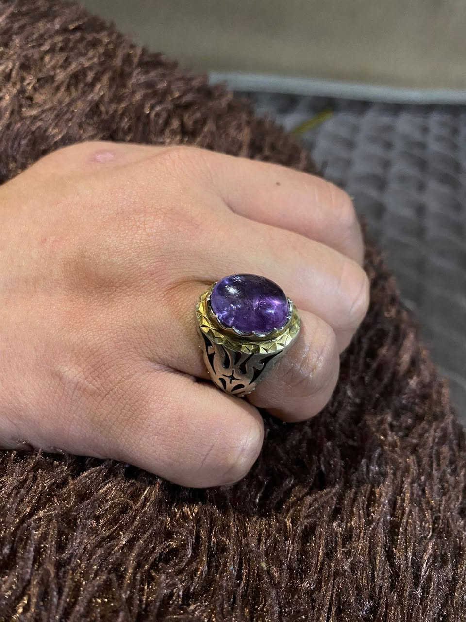 سلام عليكم ورحمة جمشت افريقي طبيعي لون تحفة صياغة تخريم للمبدع حجت ...
سعر مناسب انشالله اي ستفسار خاص


**إذا كنت صاحب هذا الإعلان وتريد حذفه لأي سبب، رجاءا أرسل رسالة إلى الدعم الفني**