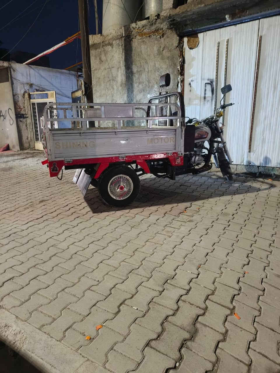 سلام عليكم ستوته البيع موديل 2020ستوته كله بشراط ركبه شرط محرك شرط كهربيات شرط ستوته صفر جديد مكاني كركوك شراي هذا رقم الهاتف ***********السعر مليون 175بي مجل حك الجيه تحياتي
