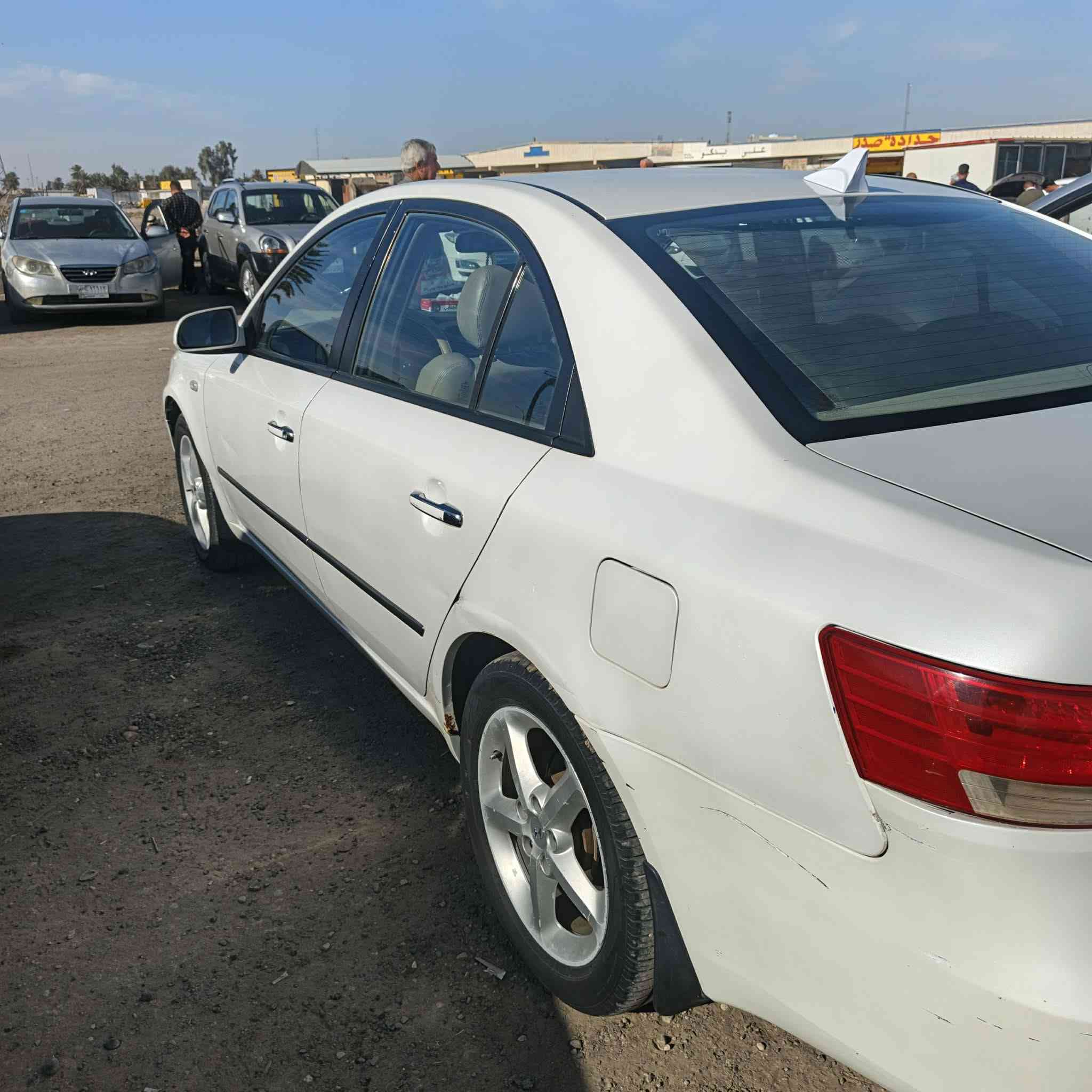 السلام عليكم
سوناتا موديل ٢٠٠٨ خليجي محرك ٢٠٠٠٠ بيها ٣قطع صبغ بدون دواخل تبريد ثلج جاهزه رقم بغداد ييها مكانات بارد معروضه ب ٩٦ وبيها مجال ***********
